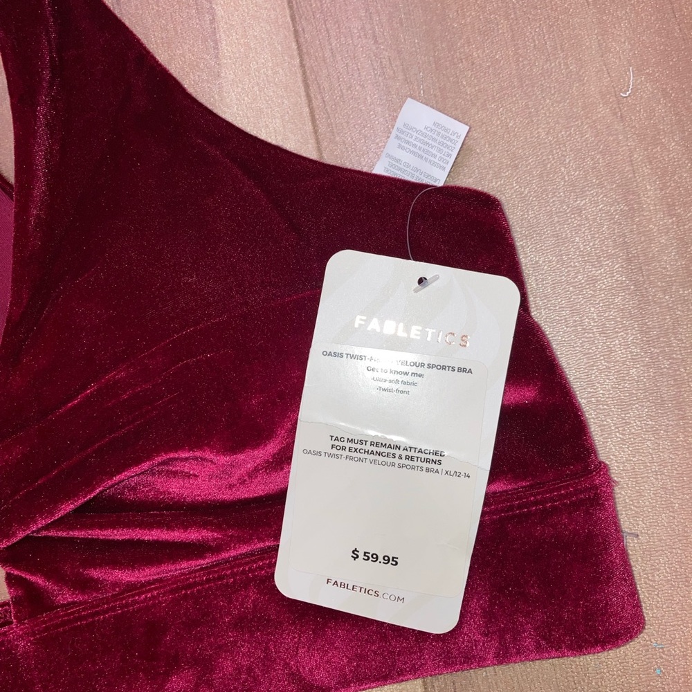 Fabletics Sports Bra - Picture 5 of 5